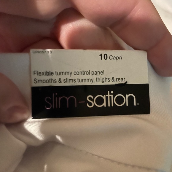 NWT Slim-Sation capri golf pants - Picture 12 of 12